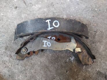 Mitsubishi Pajero IO колодка ручника, Митсубиси Паджеро ИО колодка