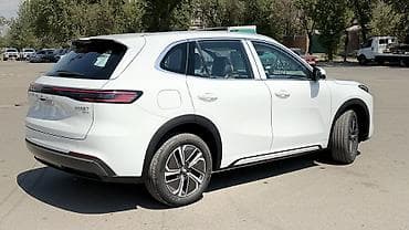 спайс стар: Geely Galaxy Starship 7: 2025 г., 1.5 л, Автомат, Гибрид, Кроссовер — 3