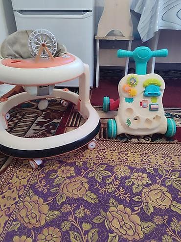 Детский комплект для первых шагов и развития моторики: - Ходунки