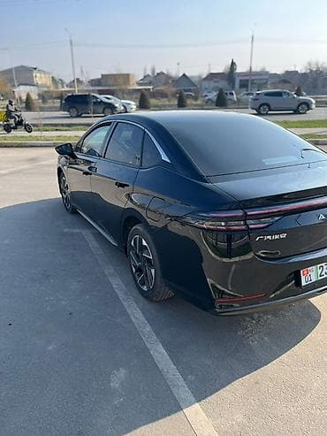 чере: Aion S Plus — полностью электрический седан в чёрном цвете. Кузов и — 5