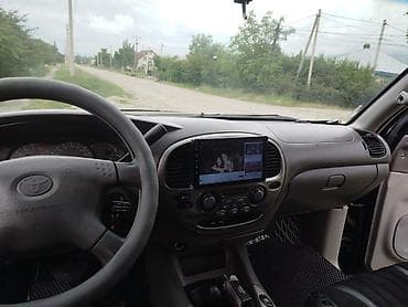 byd plus: Toyota Sequoia: 2001 г., 4.7 л, Автомат, Газ, Внедорожник — 5