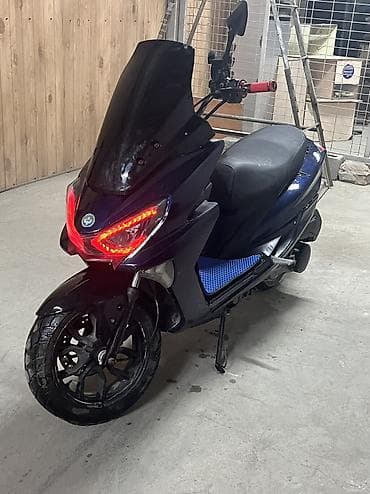 3s yamaha: Макси-скутер Yamaha, 160 куб. см, Бензин, Б/у — 2