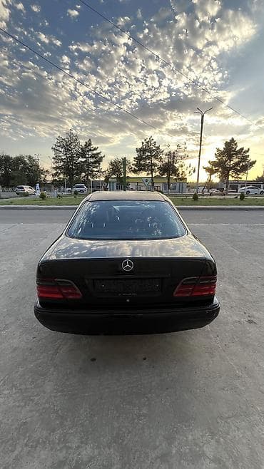w210 дверные карты: Mercedes-Benz E-Class: 1998 г., 3.2 л, Автомат, Бензин, Седан — 4