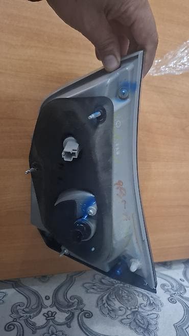 Автохимия: Алдыңкы сол фара Lexus 2005 г., Колдонулган, Оригинал, АКШ — 4