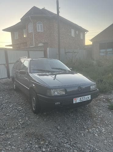 Транспорт: Volkswagen Passat: 1990 г., 1.8 л, Механика, Бензин — 1