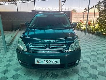 Toyota Avensis Verso: 2003 г., 2 л, Механика, Дизель, Минивэн at lalafo.kg Toyota Avensis Verso: 2003 г., 2 л, Механика, Дизель, Минивэн