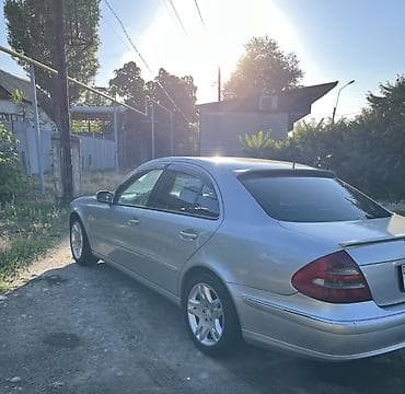 Mercedes-Benz E-Class: 2004 г., 3.2 л, Автомат, Газ, Седан — 2