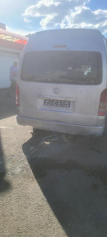 тойта хайс: Toyota Hiace: 2007 г., Механика, Бензин, Минивэн — 9