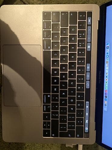 Ноутбуки Apple (MacBook): MacBook Pro 13" (2019, Four Thunderbolt 3 ports) Характеристики: - — 2