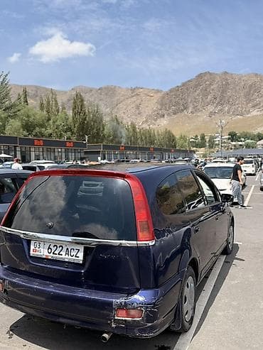 водный банан: Honda Stream: 2002 г., Автомат, Бензин, Минивэн — 2