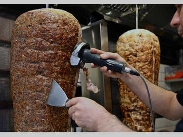 оборудование для шаурмы: Шаурмист бала керек ! Шаурмист Срочно 🚨 Срочно 🚨 Пишите на воцап — 1