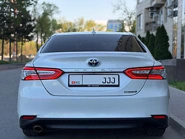 camry 5: Toyota Camry: 2017 г., Гибрид, Седан — 5