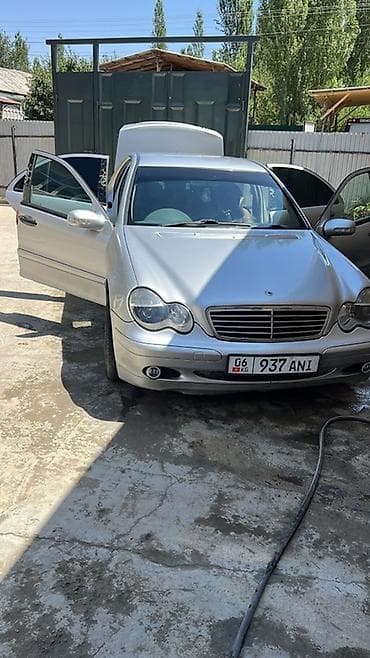 кий ка 5: Mercedes-Benz C-Class: 2000 г., 2 л, Автомат, Бензин, Седан — 1