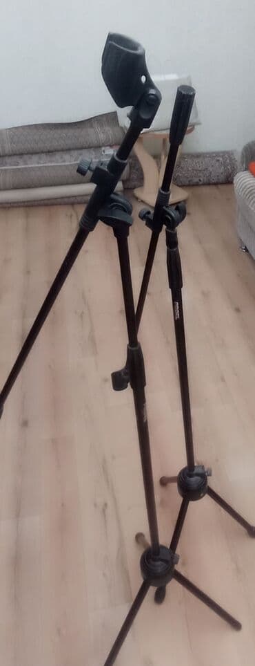купить комуз бишкек: Описание Микрофонная стойка с треногой, с алюминиевой основой. 1) — 3