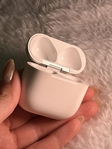 m audio: Оригинал Apple AirPods 4 кейс, версия без шумоподавления. Наушники — 3