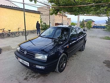машина bwm: Volkswagen Vento: 1994 г., 1.8 л, Автомат, Бензин, Седан — 9