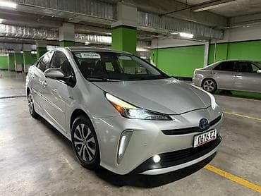 Продажа авто: Toyota Prius: 2019 г., 1.8 л, Автомат, Гибрид, Хэтчбэк — 1