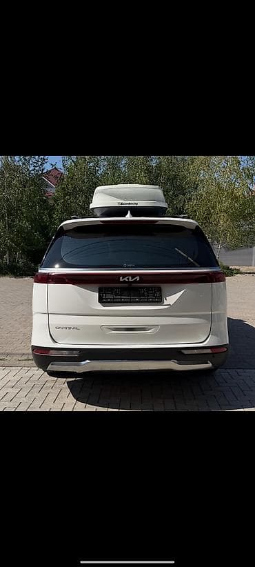Kia Carnival: 2022 г., 2.2 л, Автомат, Дизель, Минивэн — 10