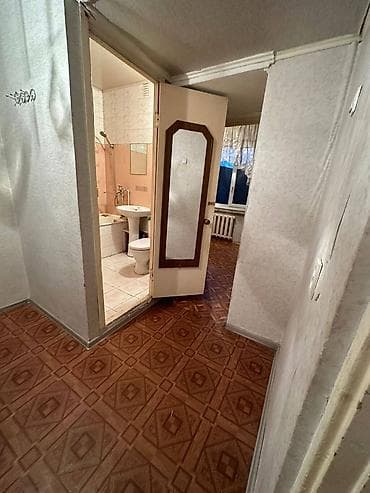 кварта: 1 комната, 35 м², 2 этаж — 4