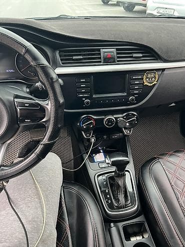 step 2: Kia Rio X-Line: 2019 г., 1.4 л, Автомат, Бензин, Кроссовер — 10