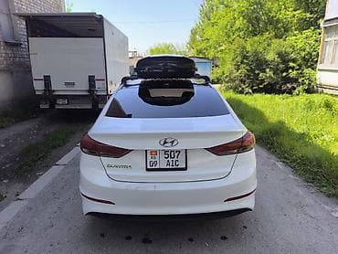 Продажа авто: Hyundai Elantra: 2017 г., 2 л, Автомат, Бензин, Седан — 6