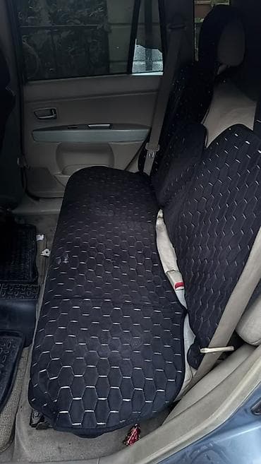Продажа авто: Mazda Demio: 2004 г., Автомат, Бензин, Хэтчбэк — 6