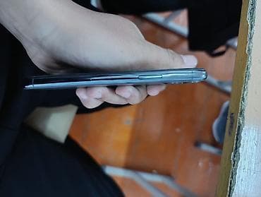 mi note 11 pro: IPhone 11 Pro, Matte Midnight Green — 2