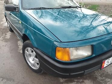 гурзовой волво: Volkswagen Passat: 1993 г., 1.8 л, Ручные, Бензин, Универсал — 4