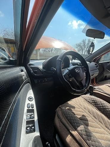 хендай солярис 2018: Hyundai Solaris: 2015 г., 1.6 л, Автомат, Газ, Седан — 10