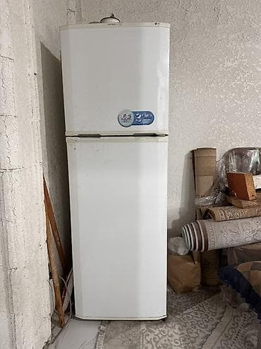 Хлебопечки: Холодильник LG, Двухкамерный — 1