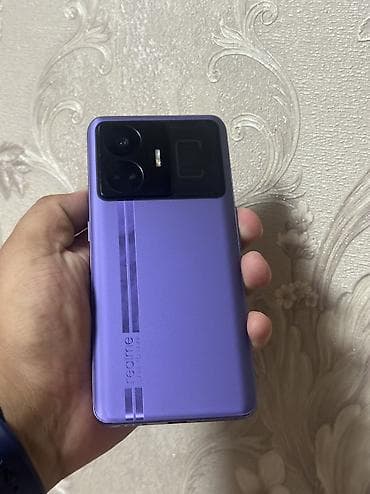 Реалми GT Neo 5 240W на 1 т гб В хорошем состоянии Всё четко