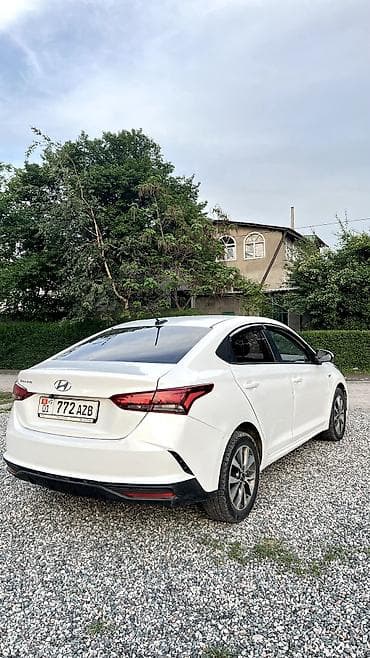 Hyundai Solaris: 2021 г., 1.6 л, Автомат, Бензин, Седан