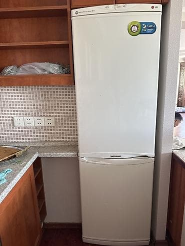 Холодильник LG, Б/у, Двухкамерный, No frost, 60 * 188 * 45