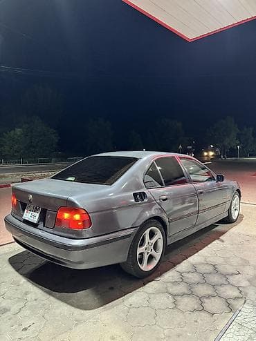 бир: BMW 5 series: 1997 г., 2 л, Кол менен иштөөчү, Бензин, Седан — 9
