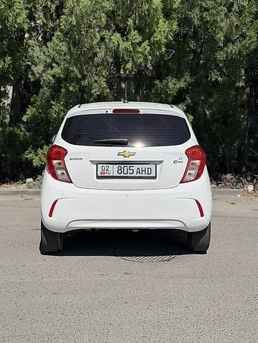 devo matiz: Chevrolet Spark: 2016 г., 1 л, Автомат, Бензин, Хэтчбэк — 4