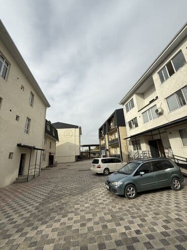 продаю полдома западный автовокзал: 1 комната, 22 м², 106 серия улучшенная, 3 этаж, ПСО (под самоотделку) — 4