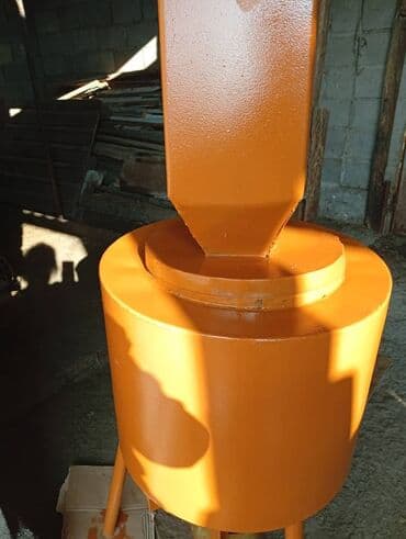 оборудование для пива на розлив: Кормоизмельчитель/зернодробилка самодельной конструкции. Описание: - — 3