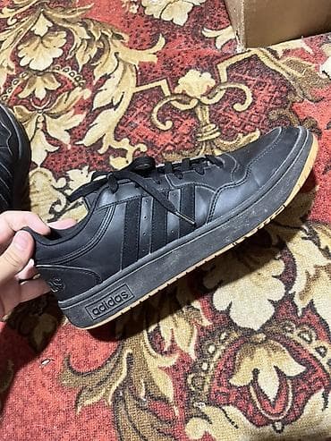 nike react: Мужские кроссовки, 46, Adidas, Б/у, цвет - Черный, Самовывоз — 1