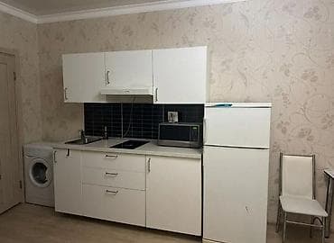 osh flat: Студия, Восток-5 мкр Риэлтор, Без животных, от 6 месяцев, от 1 года, С мебелью частично — 4