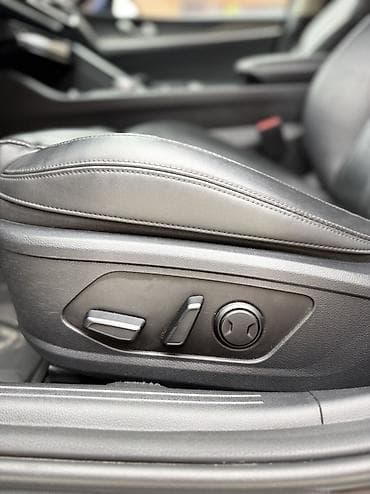 Kia K5: 2023 г., Седан — 9