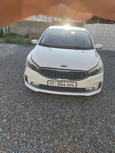 ct 200h: Kia Cerato: 2018 г., 1.6 л, Автомат, Бензин, Седан — 3