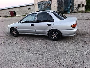 gilera runner: Mitsubishi Lancer: 1993 г., 1.6 л, Механика, Бензин, Седан — 7