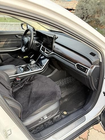 авто элек: BYD Yuan Up: 2020 г., Робот, Электромобиль, Кроссовер — 10