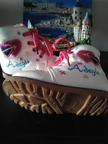 Платья: Продаю детские ботиночки кожаные внутри натуралка, размер 26 — 1