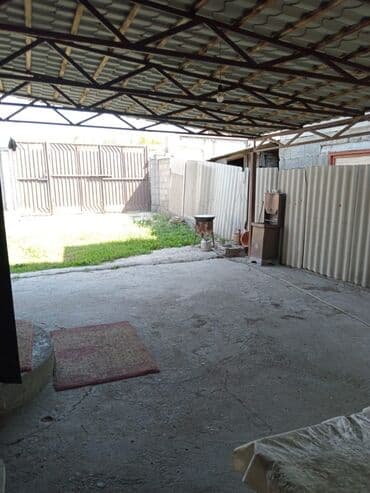 Үйдү ижарага алам: Үй, 50 м², 3 бөлмө — 18