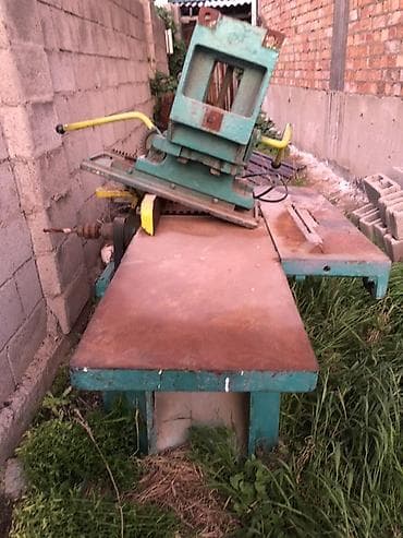 столярный станки: Торцовочно-фрезерный деревообрабатывающий станок на массивной литой — 3