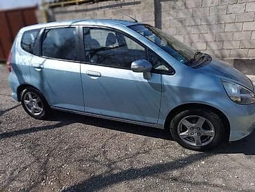 Honda Jazz: 2007 г., 1.4 л, Механика, Бензин, Хэтчбэк — 2
