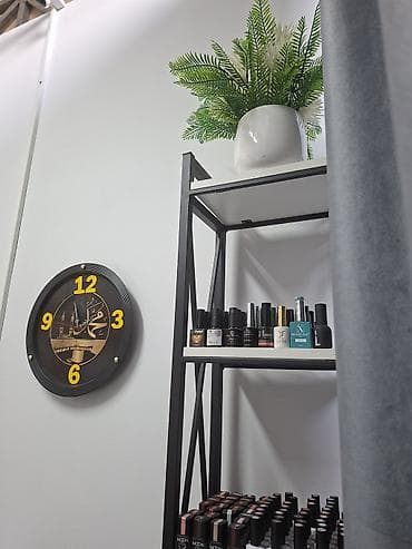 ТРЕБУЕТСЯ МАСТЕР МАНИКЮР, ПЕДИКЮР, МАСТЕРА РЕСНИЦЫ. СРОЧНО СРОЧНО