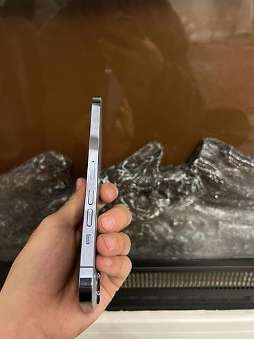 redmi 7a: IPhone 13 Pro Max, Sierra Blue, 81 % — 3