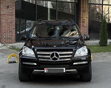 m 111: Mercedes-Benz GL-Class: 2010 г., 4.7 л, Автомат, Бензин, Внедорожник — 3